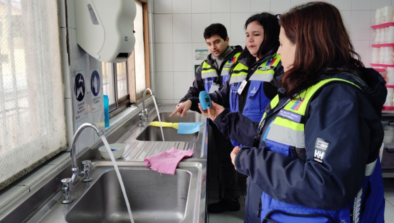 /seremi-de-salud-refuerza-llamado-a-prevenir-enfermedades-por-consumo-de