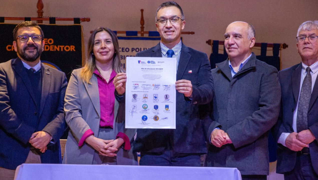 /educacion-tecnico-profesional-de-la-provincia-de-arauco-fortalece-vinculos