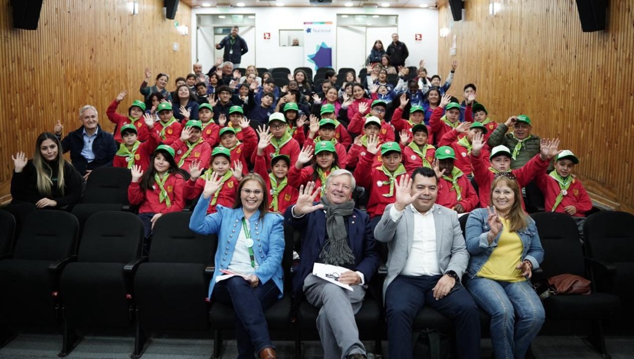 /curico-conmemora-dia-del-agua-con-estudiantes