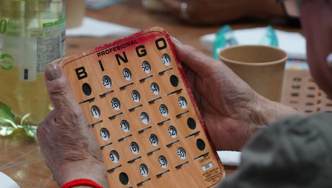 /bingos-de-verano-reunieron-a-600-personas-mayores