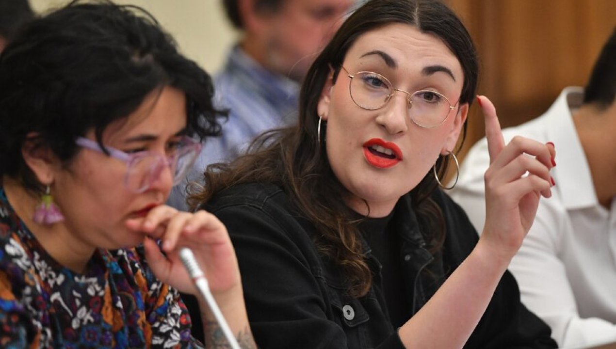 /actualidad/politica/gobierno/pc-y-fa-piden-dividir-la-discusion-de-las-reformas-de-reconstruccion