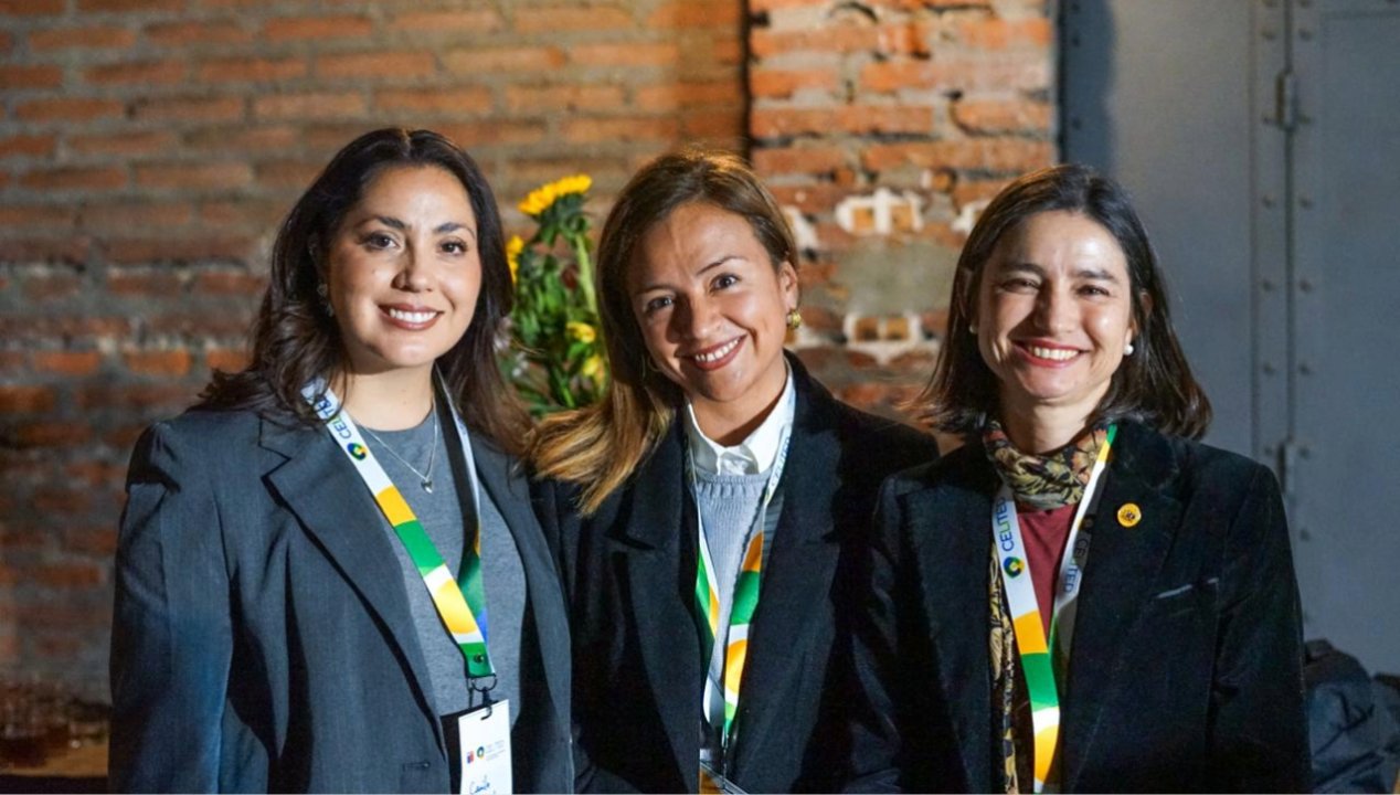 /universidad-de-antofagasta-refuerza-su-compromiso-con-el-liderazgo